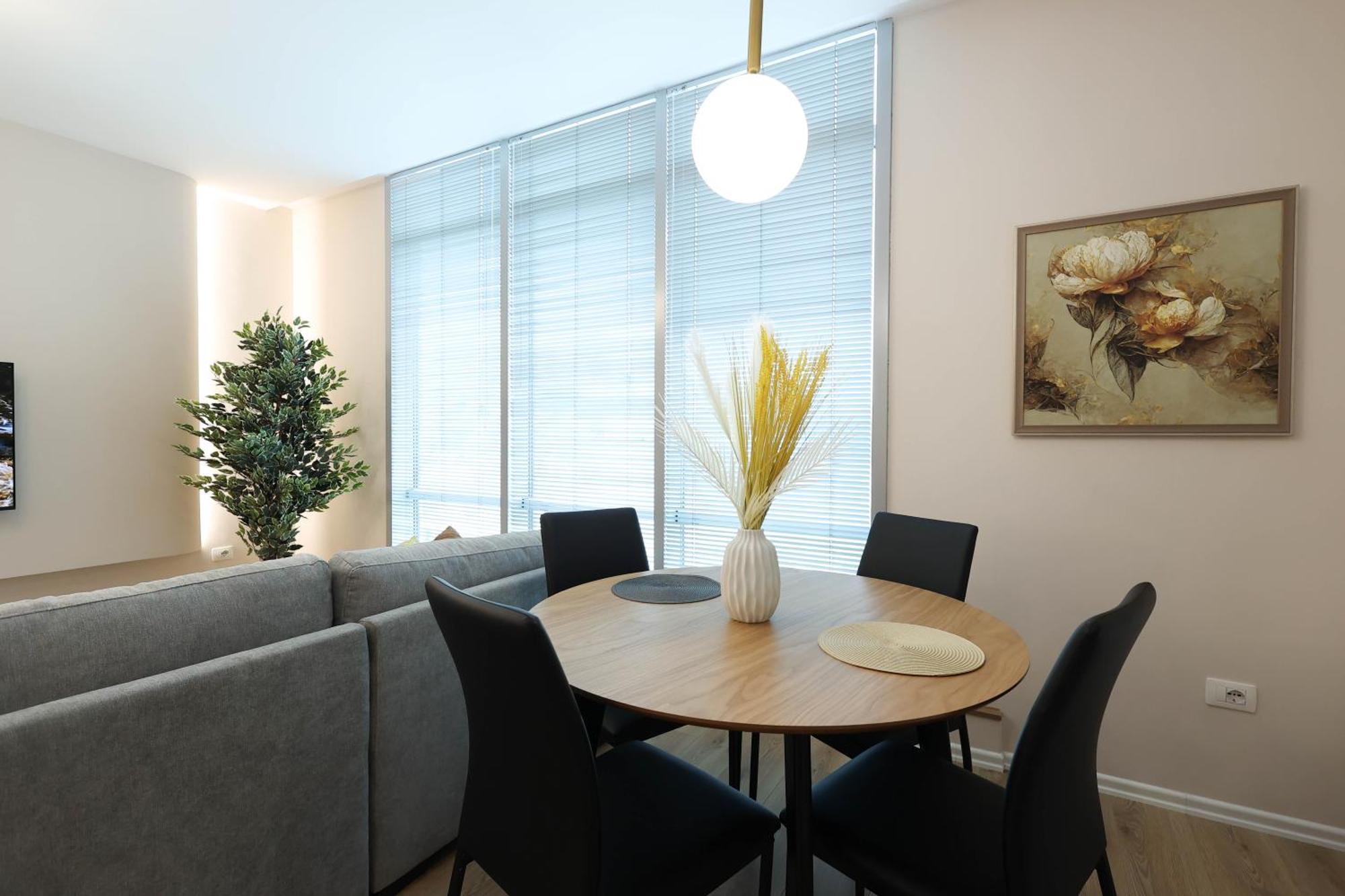 Grandstay Apartments Durrës Exteriör bild
