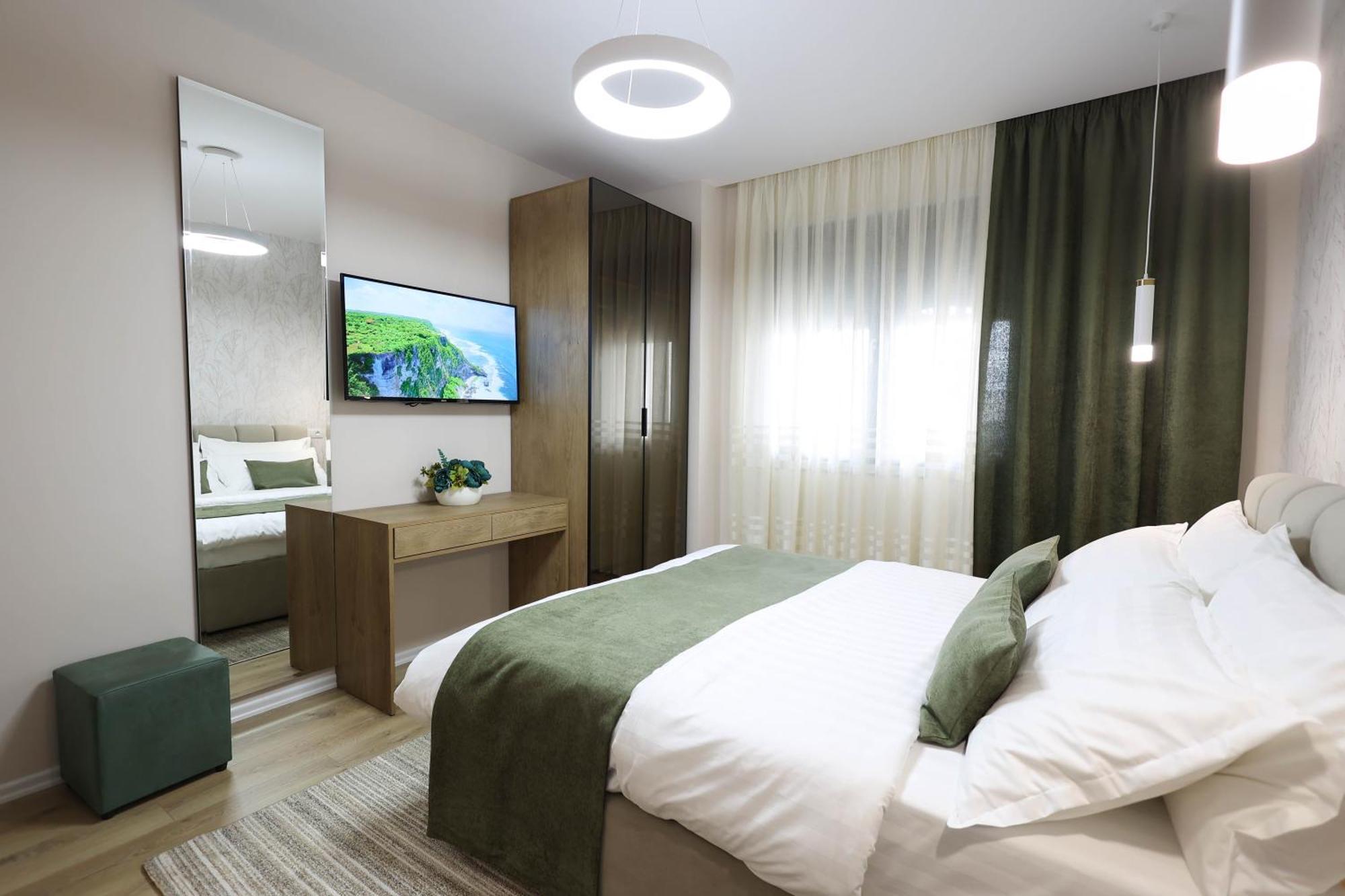 Grandstay Apartments Durrës Exteriör bild