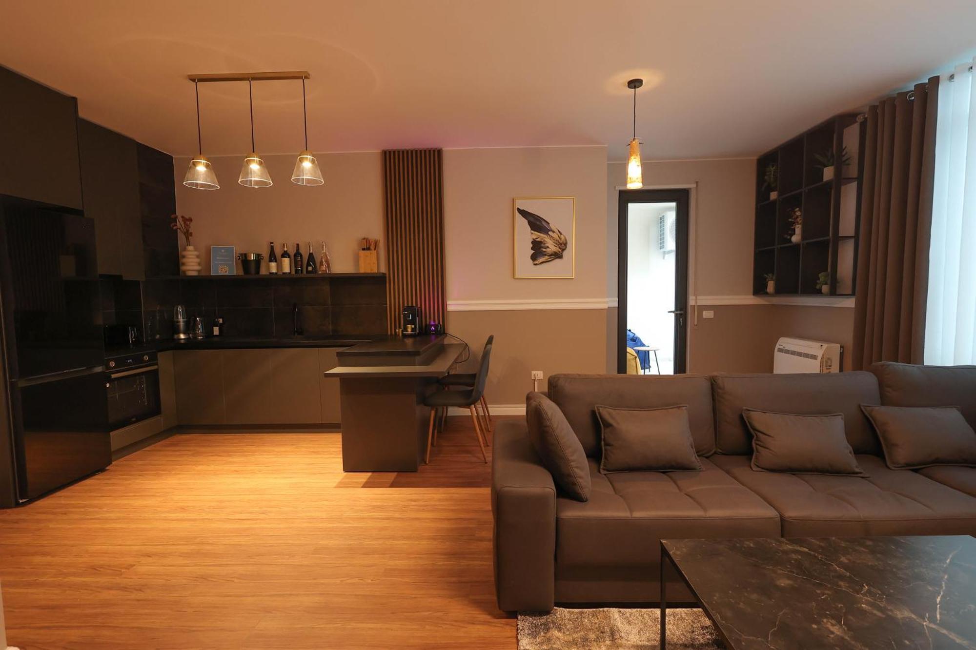 Grandstay Apartments Durrës Exteriör bild