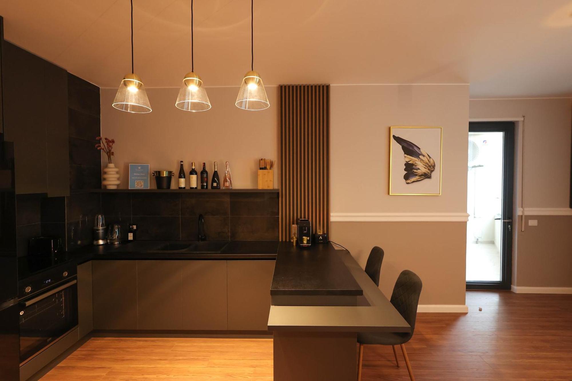 Grandstay Apartments Durrës Exteriör bild