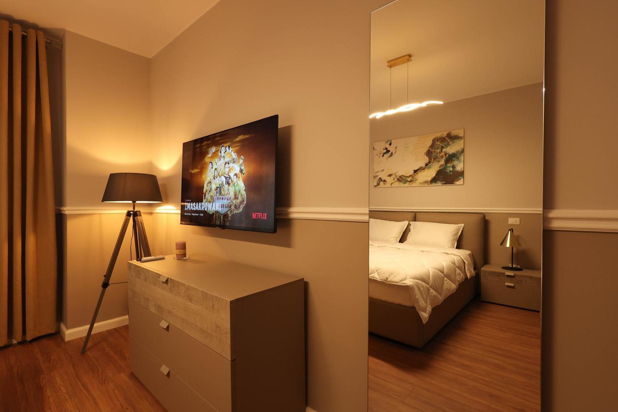Grandstay Apartments Durrës Exteriör bild