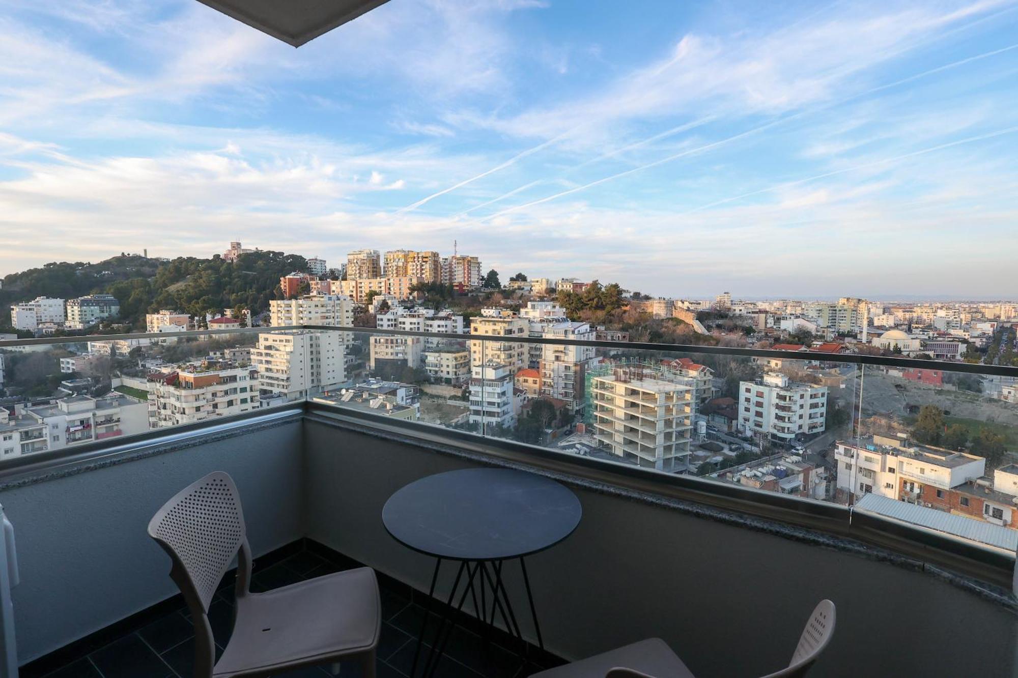 Grandstay Apartments Durrës Rum bild