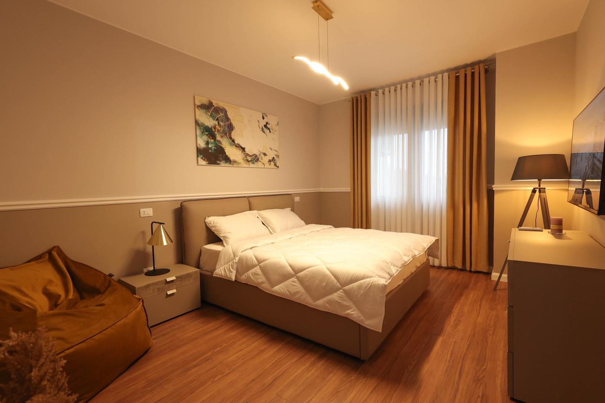Grandstay Apartments Durrës Exteriör bild