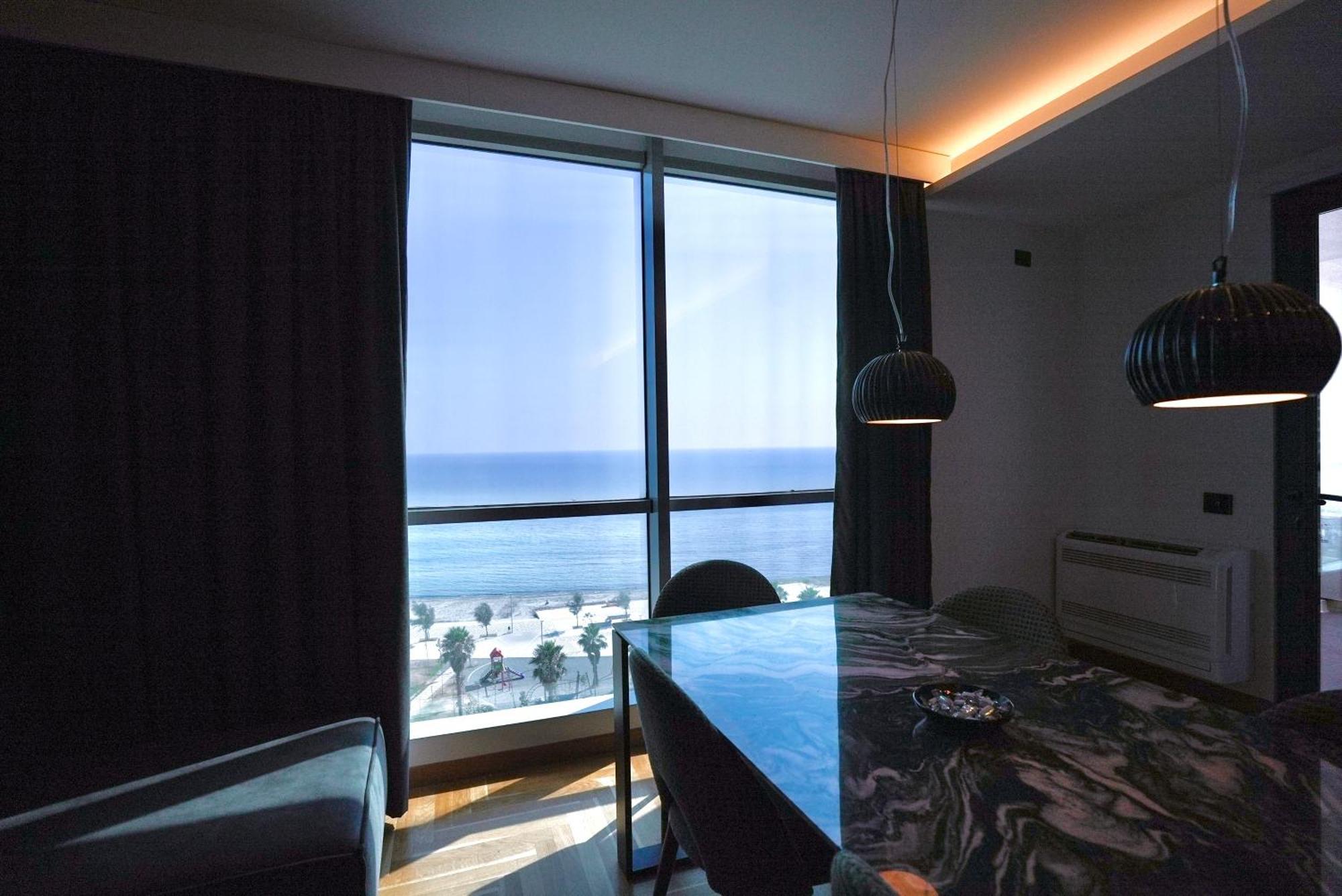Grandstay Apartments Durrës Exteriör bild