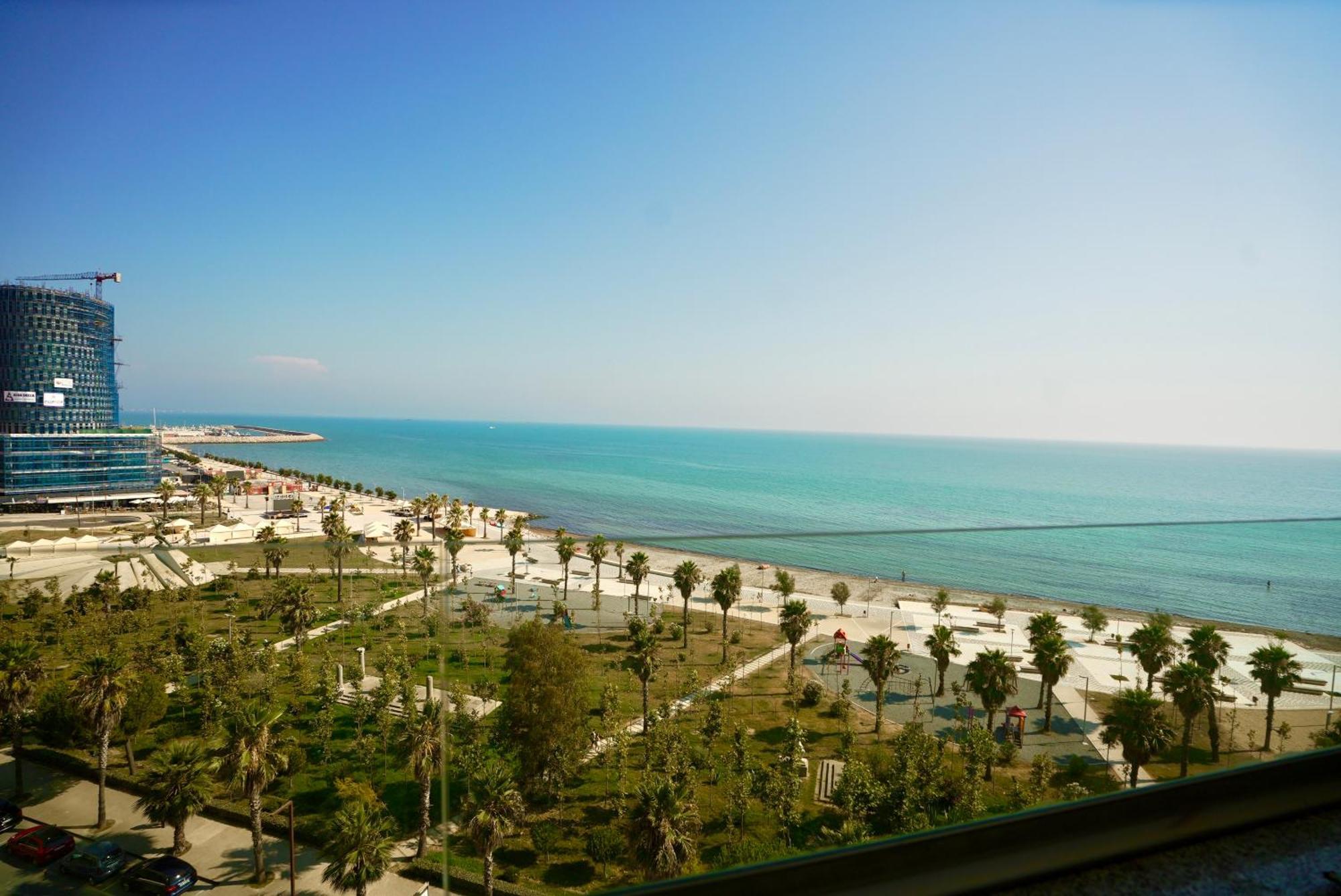 Grandstay Apartments Durrës Exteriör bild